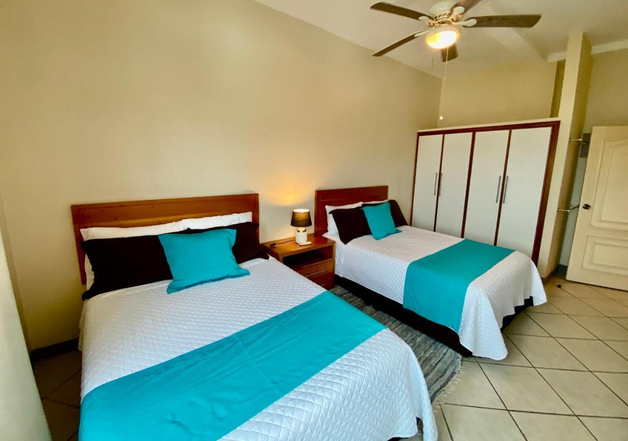 Torre Mar Galapagos Boutique Suites Puerto Ayora  Buitenkant foto