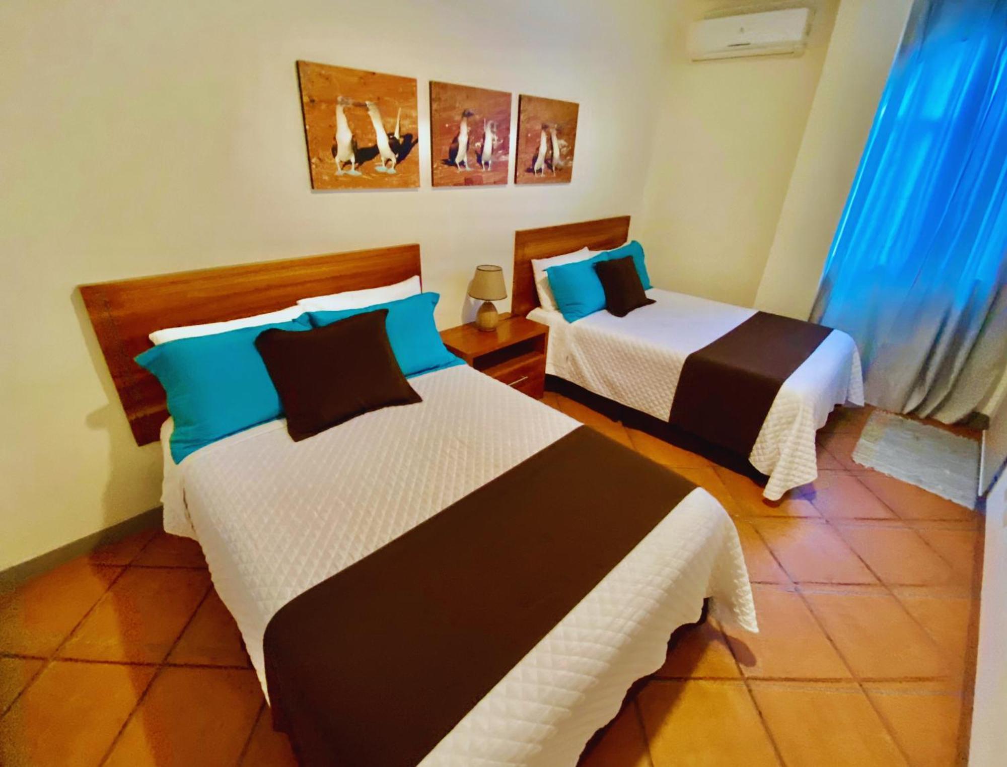Torre Mar Galapagos Boutique Suites Puerto Ayora  Buitenkant foto