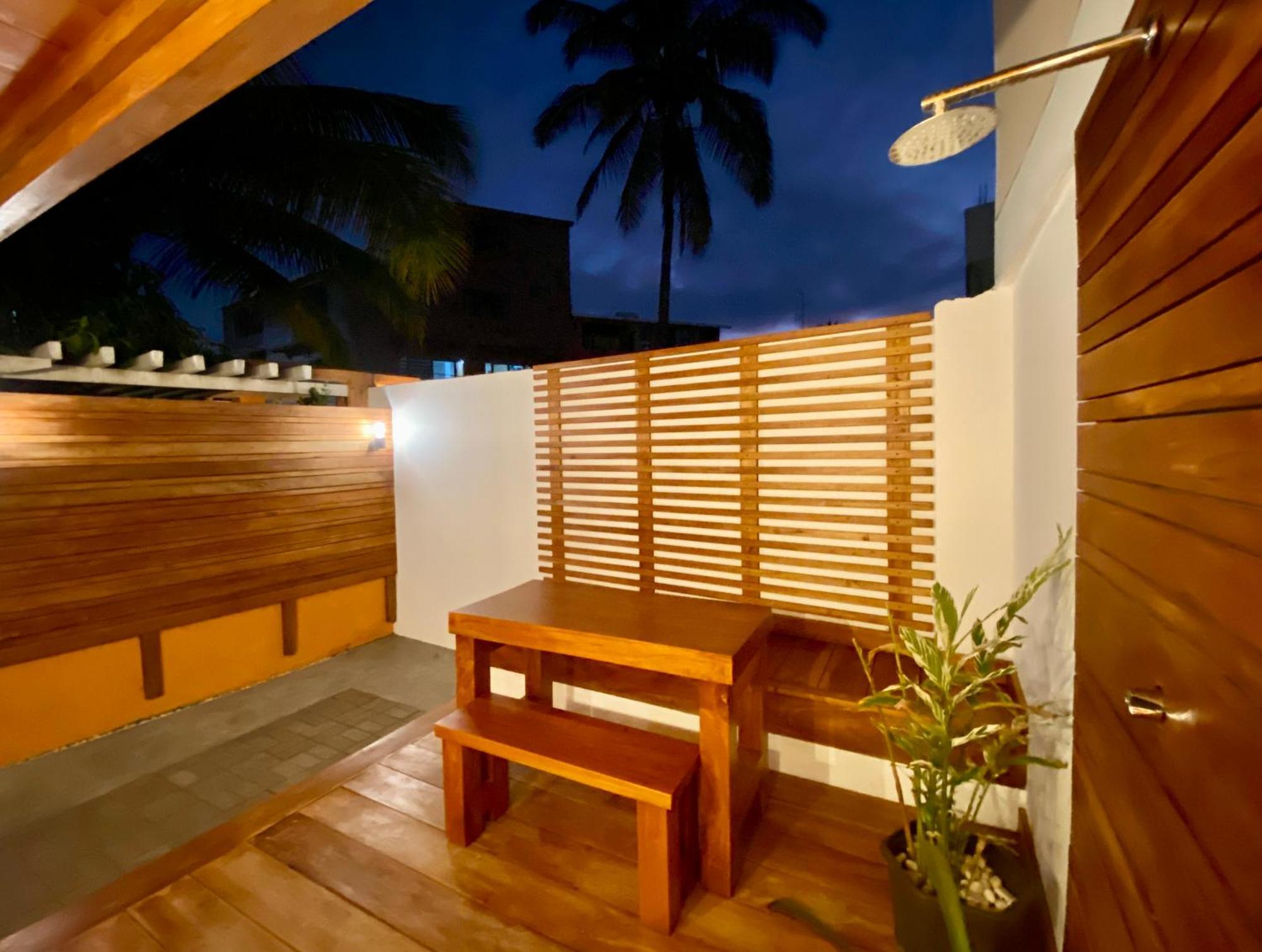 Torre Mar Galapagos Boutique Suites Puerto Ayora  Buitenkant foto