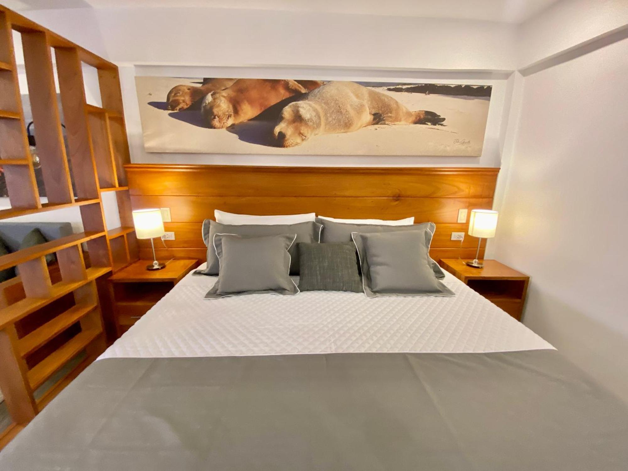 Torre Mar Galapagos Boutique Suites Puerto Ayora  Buitenkant foto