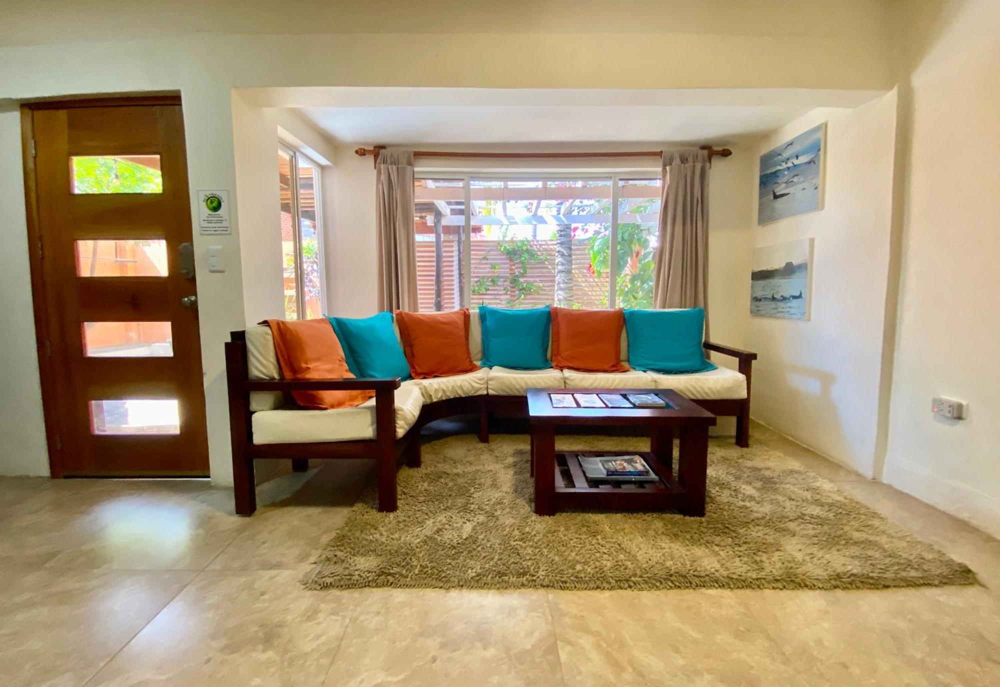 Torre Mar Galapagos Boutique Suites Puerto Ayora  Buitenkant foto