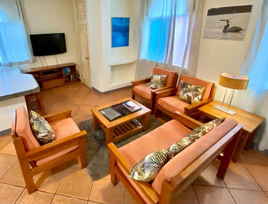 Torre Mar Galapagos Boutique Suites Puerto Ayora  Buitenkant foto