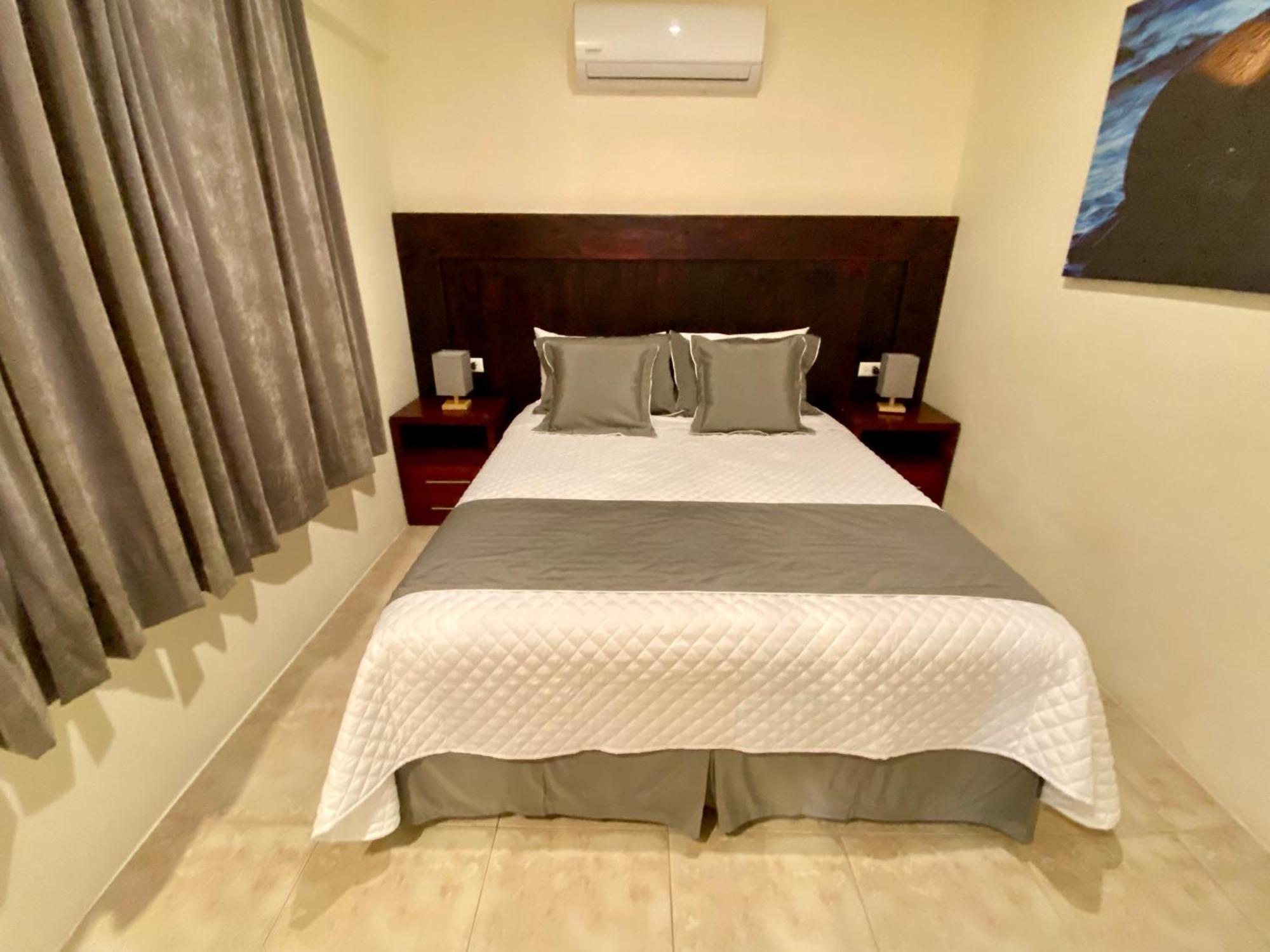 Torre Mar Galapagos Boutique Suites Puerto Ayora  Buitenkant foto